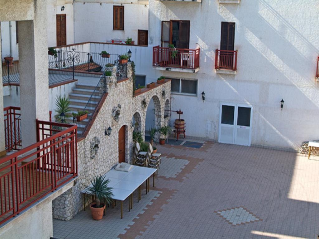 Hotel Alba Del Gargano ماتيناتا المظهر الخارجي الصورة