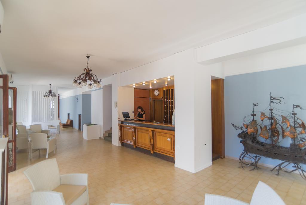 Hotel Alba Del Gargano ماتيناتا المظهر الخارجي الصورة