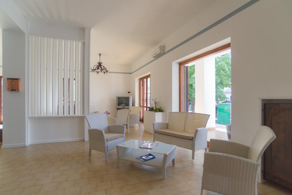 Hotel Alba Del Gargano ماتيناتا المظهر الخارجي الصورة