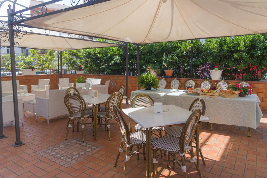Hotel Alba Del Gargano ماتيناتا المظهر الخارجي الصورة