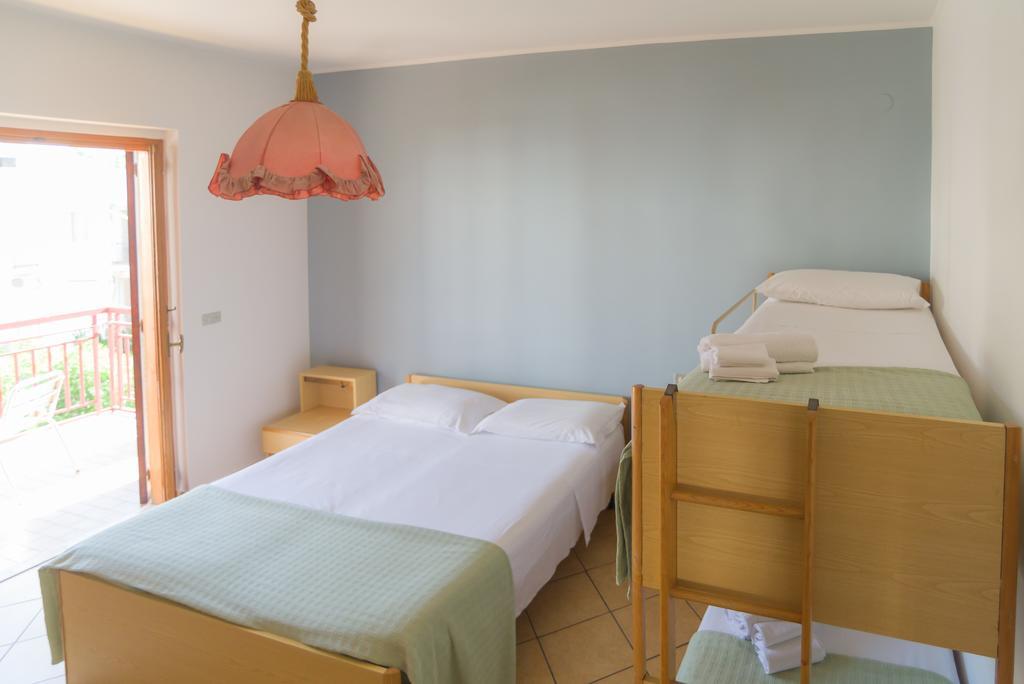 Hotel Alba Del Gargano ماتيناتا المظهر الخارجي الصورة